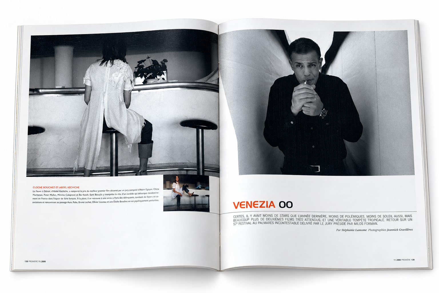 Double page — Première